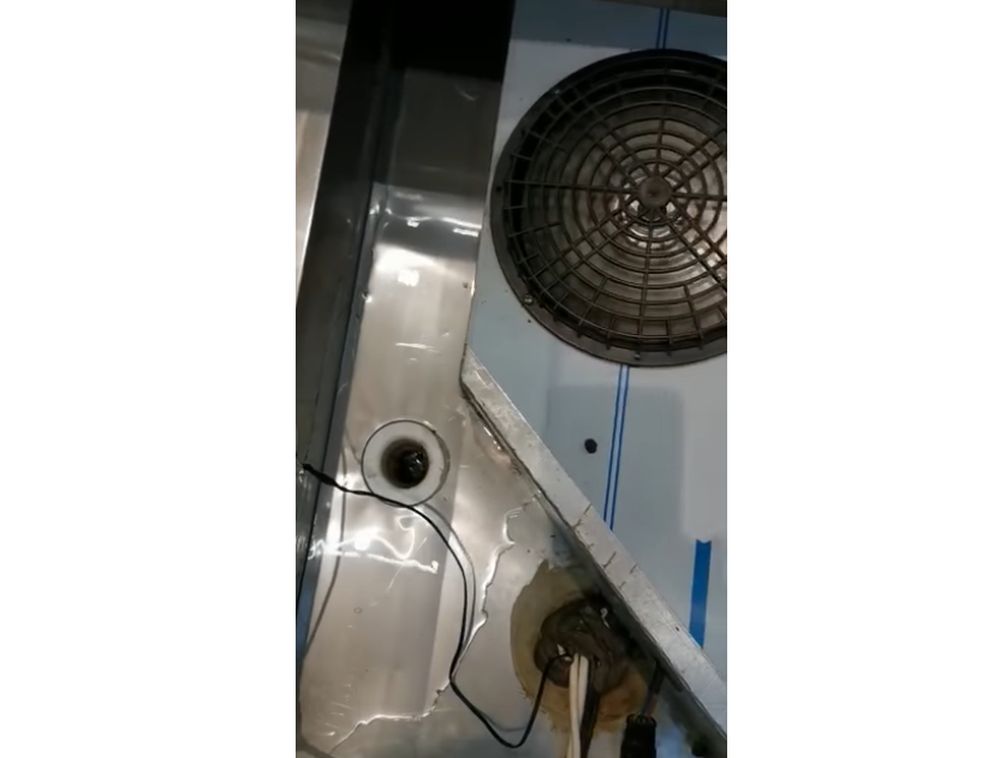 Șapte magazine din Ploiești, închise de ANPC în urma unor controale. Au fost găsite zeci de nereguli – VIDEO