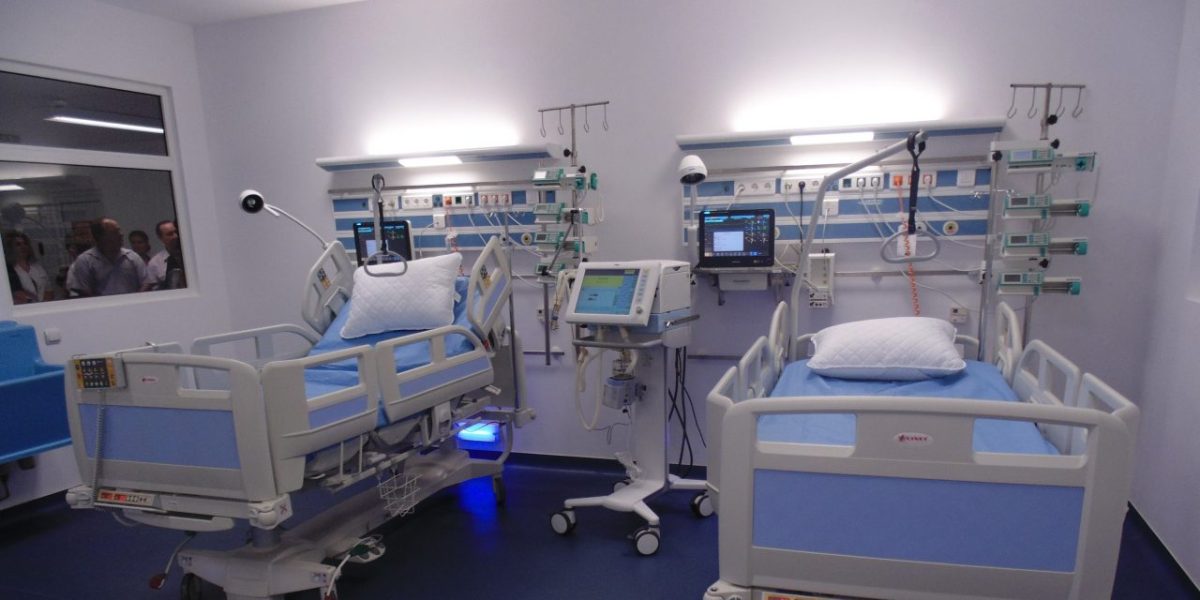1.867 paturi ATI sunt ocupate la nivelul întregii țări