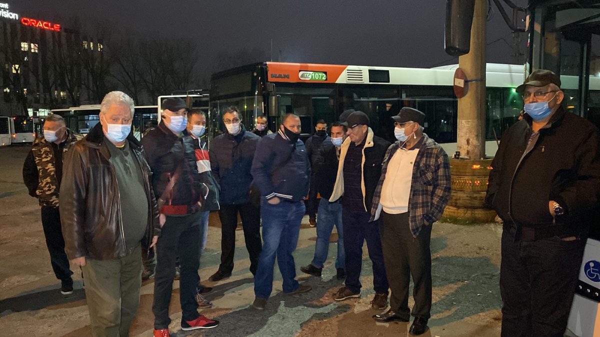 Prima reacție a conducerii CTP Iași, după ce zeci de șoferi de autobuz au declanșat un protest spontan. Conducătorii auto îl așteaptă pe primarul Mihai Chirica