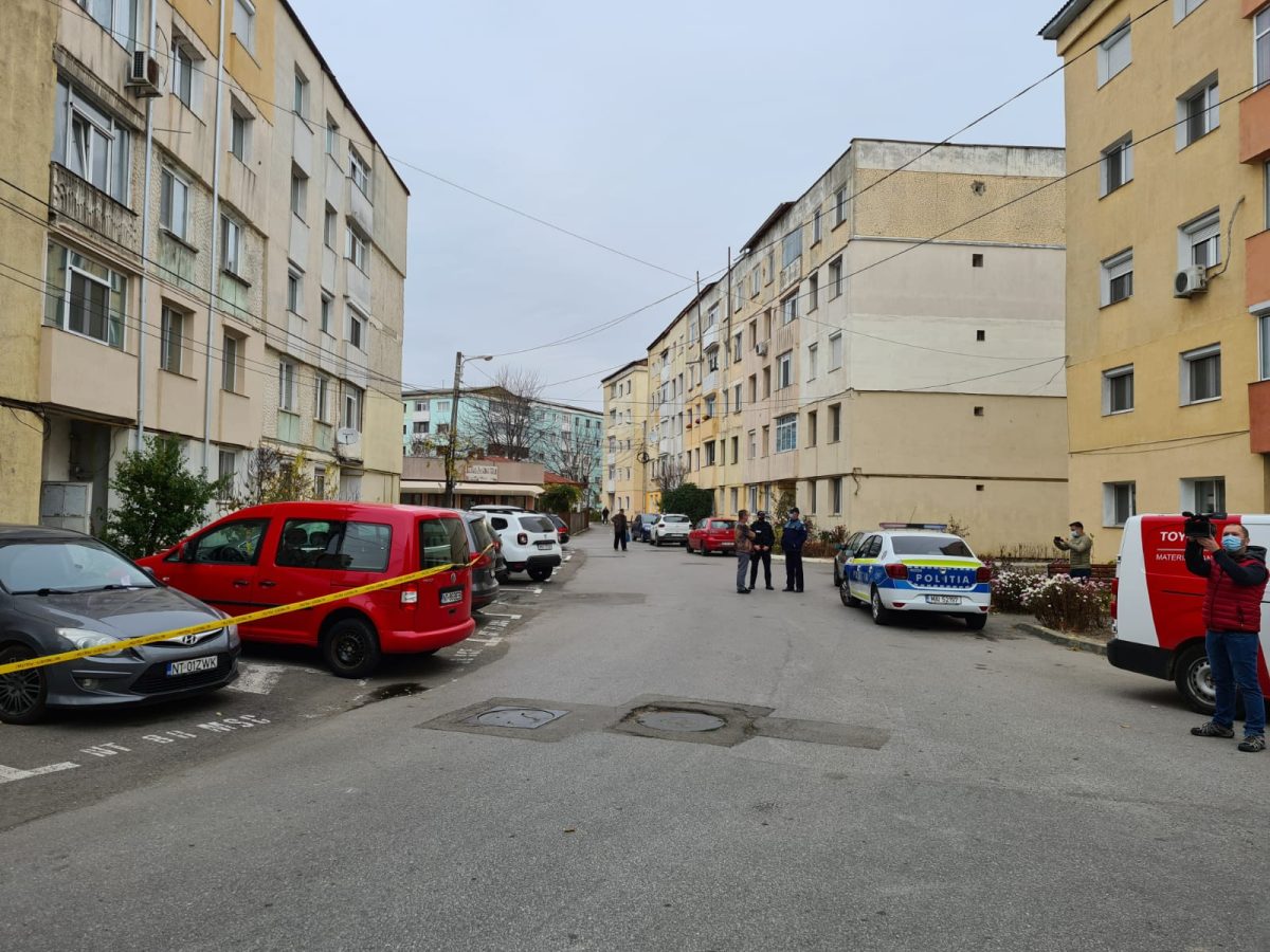 Tatăl care şi-a înjunghiat fetiţele gemene a fost arestat preventiv