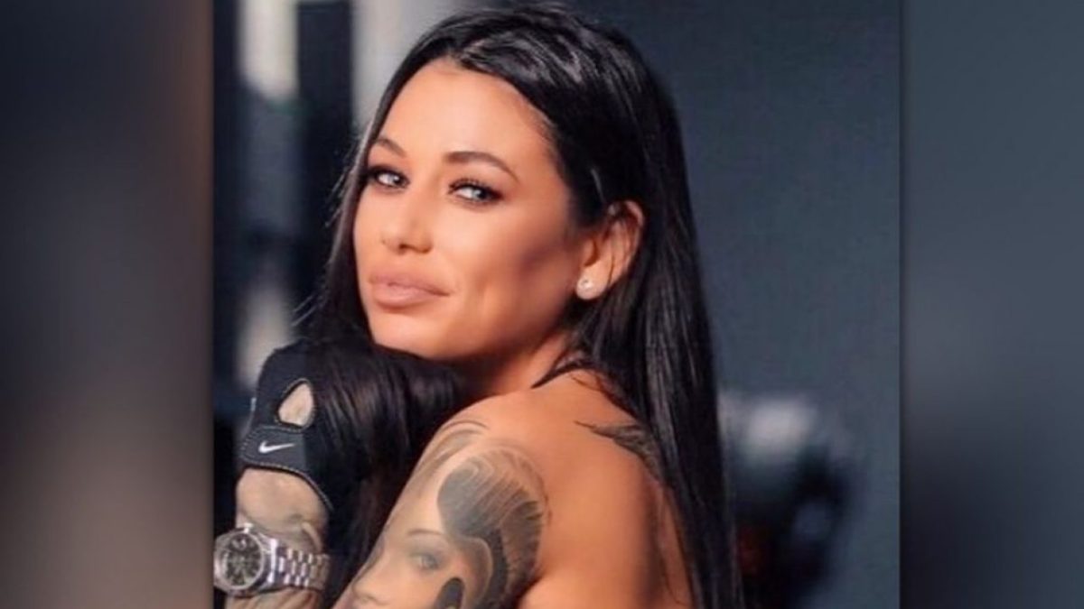 A pozat Roxana Vancea nud? Ce secrete ascunde frumoasa brunetă 