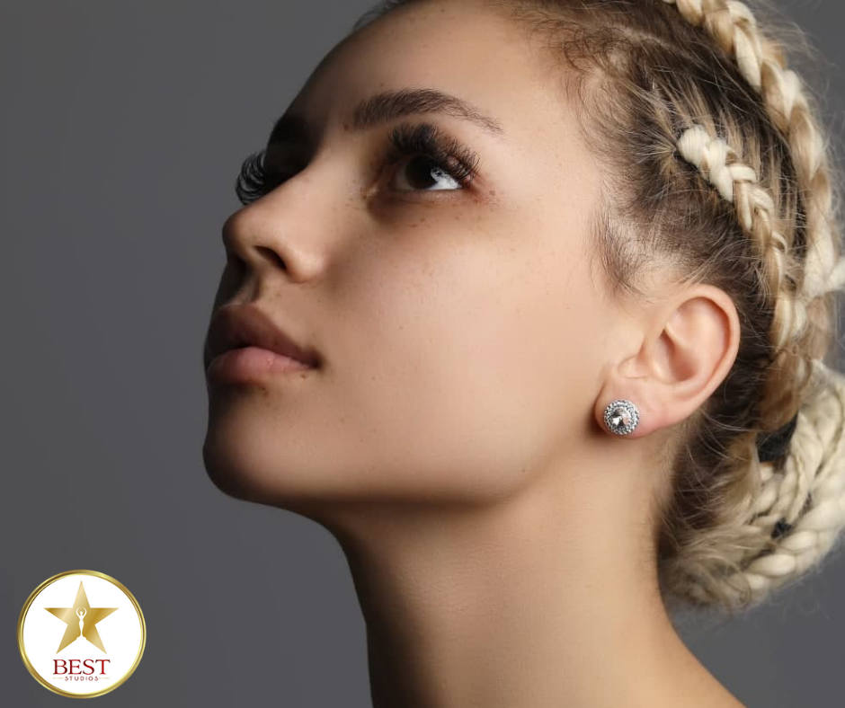 Prima companie care oferă bijuterii Swarovski cadou în prima zi!