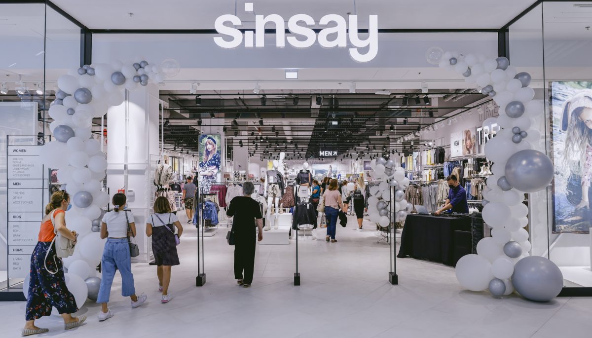 Retailerul polonez de fashion Sinsay va fi prezent cu două locații în proiectele Family Market, dezvoltate la Iași de compania IULIUS
