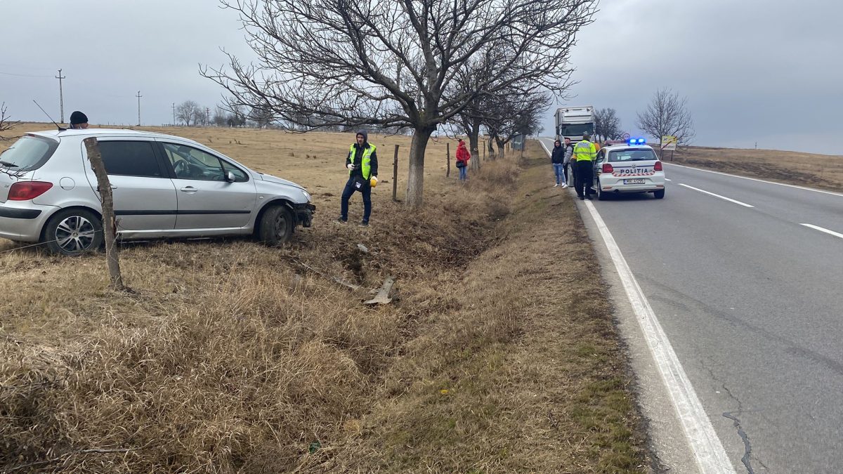Accident rutier în localitatea Popricani. Două autoturisme au fost avariate după ce s-au izbit – EXCLUSIV, FOTO, UPDATE, VIDEO