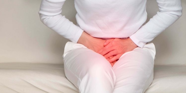 Ceai pentru infecție urinară: Spălături care te vor scăpa de acest disconfort