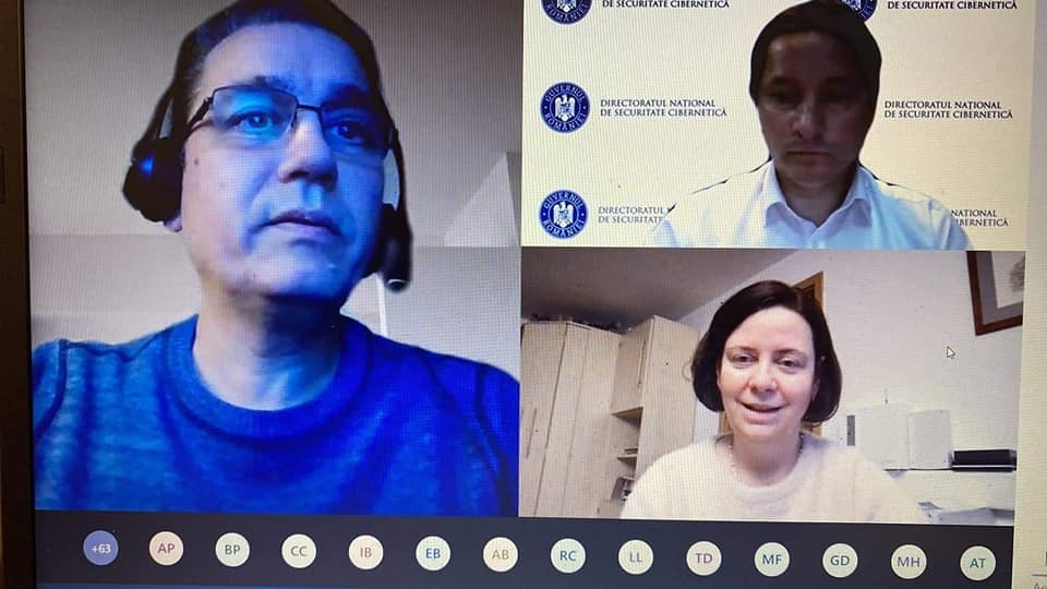 Elevi de liceu și cadre didactice ieșene participă la cea de-a II-a ediție a proiectului Cybershare Academy for Schools