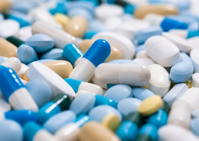În cât timp își face efectul antibioticul: Greșeli pe care le faci când urmezi un tratament cu antibiotice