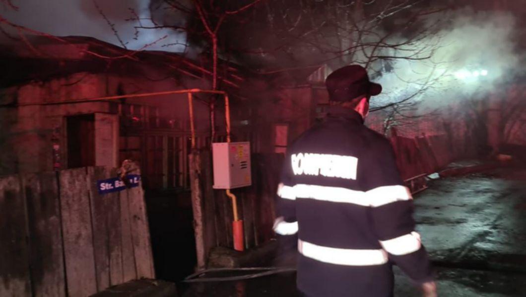 O persoană a murit ca urmare a unui incendiu izbucnit în localitatea Erbiceni din judeţul Iași – EXCLUSIV