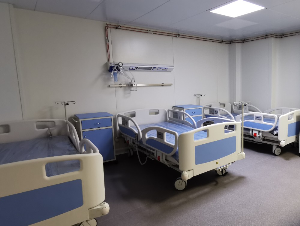 910 paturi ATI COVID-19 sunt ocupate la nivelul întregii țări