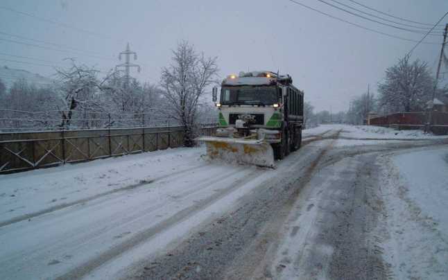 Atenție, șoferi! Judetul Iași este sub incidența codului galben de polei