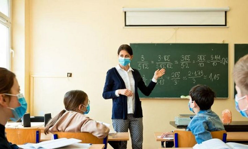 Sindicaliştii din Învăţământul Preuniversitar Iaşi solicită Guvernului Ciucă să fie respectate drepturile salariale ale angajaţilor
