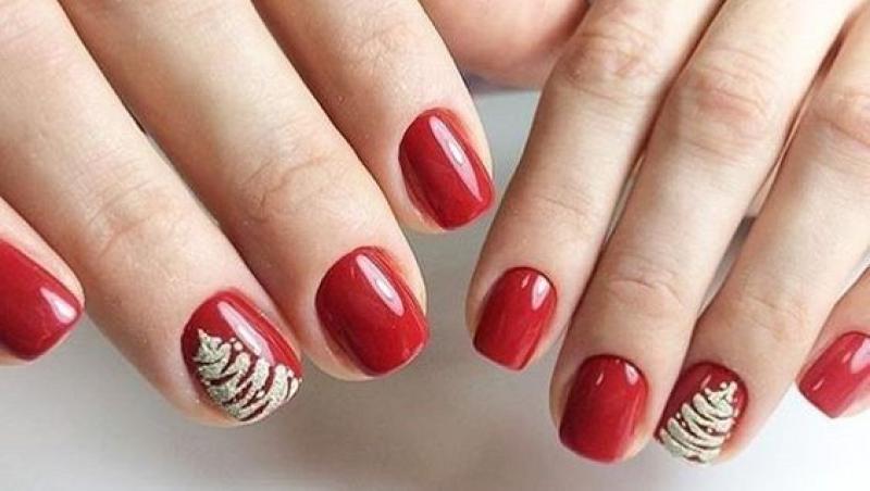 Unghii de Crăciun roșii. Modele inedite pentru o manichiură sofisticată