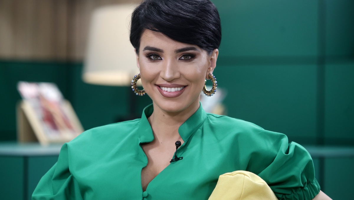 Adelina Pestrițu a fost operată de urgență: „Știți deja de durerile mele de spate, mă plâng de 2 ani”