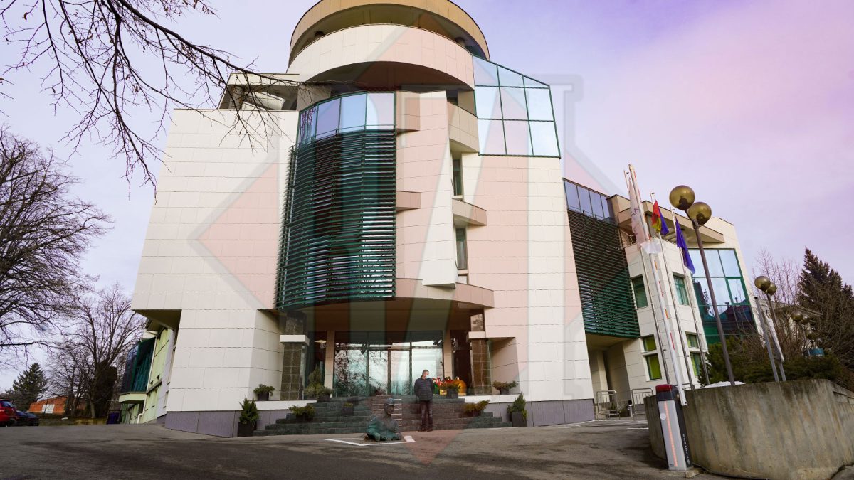 ApaVital SA cumpără produse de balastieră de la o firmă din Iași
