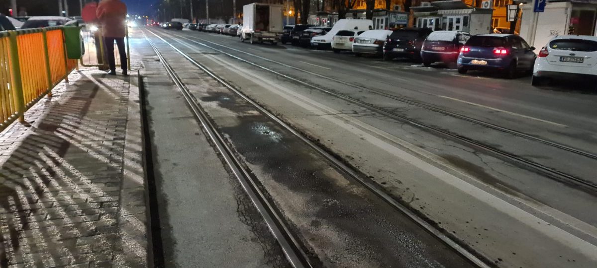 Ce se întâmpla la CTP Iași? Ieșenii au așteptat zeci de minute în staţie mijlocul de transport în comun