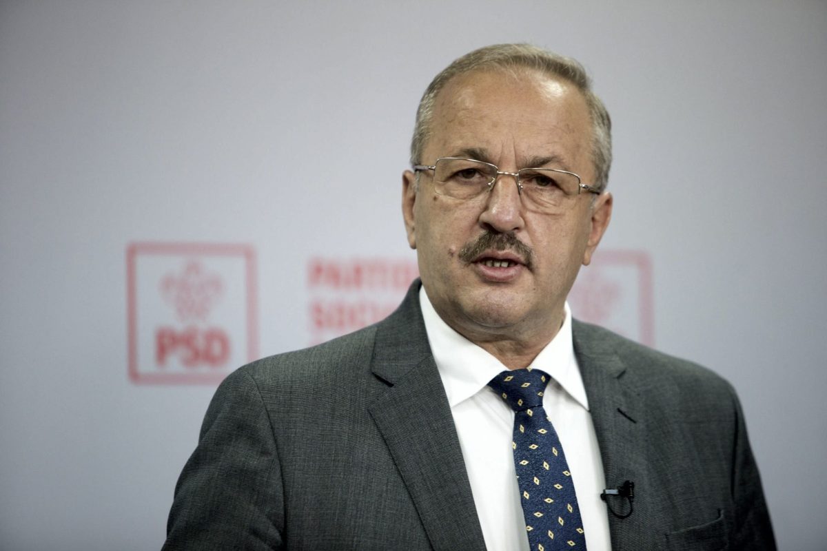 Vasile Dîncu a vorbit la telefon cu omologul său din SUA despre situația din Ucraina