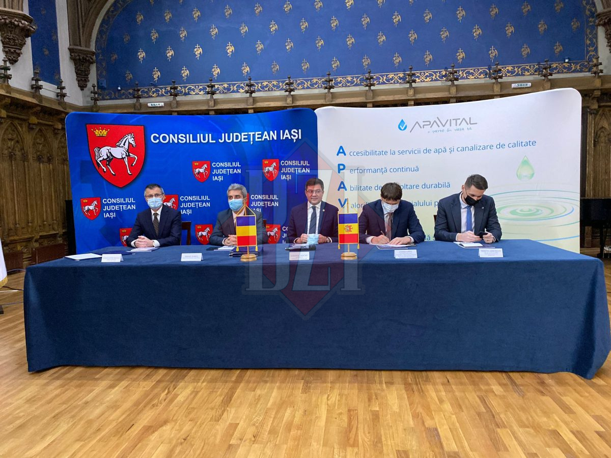 Primul contract de lucrări privind extinderea conductelor ApaVital în Republica Moldova a fost semnat – FOTO, VIDEO