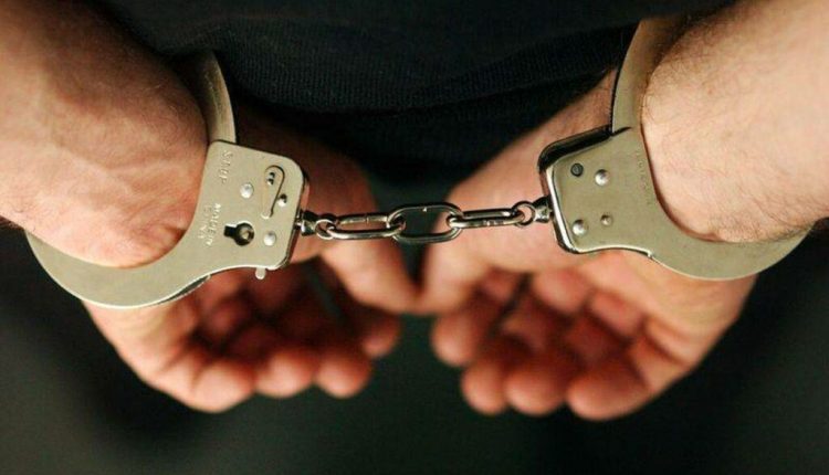 Un ieşean a ajuns în noaptea de Revelion la Socola după ce a făcut scandal. Poliţiştii au folosit spray iritant să-l poată încătuşa
