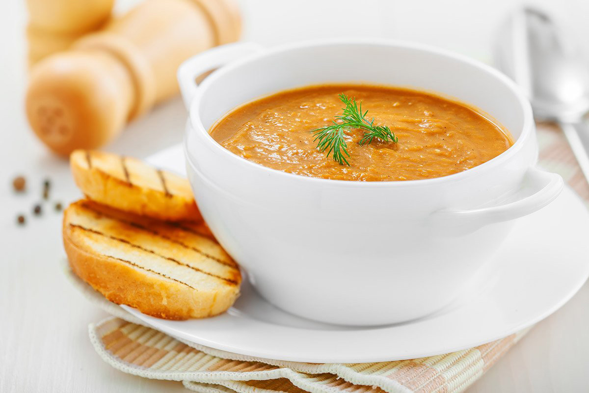 Ciorbe pentru scăderea colesterolului: Alimente recomandate de nutriționiști