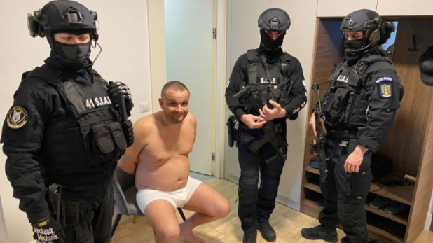 Bărbat din Franţa, acuzat de crimă şi dat în urmărire internaţională, prins de mascaţi în Bucureşti