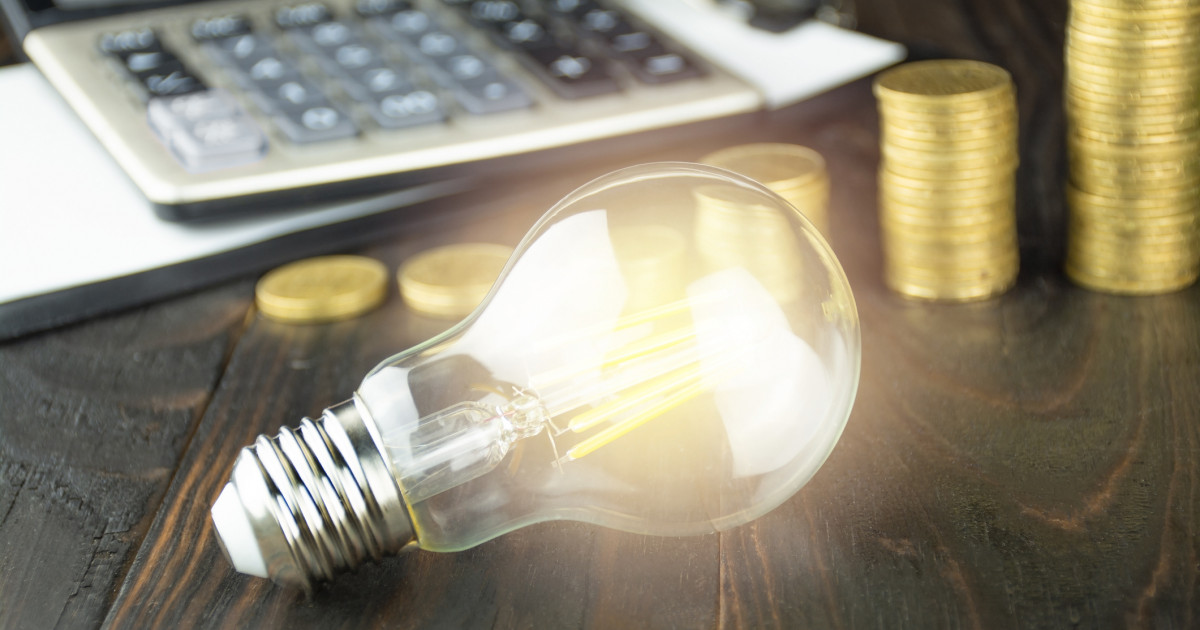Furnizorii de energie au probleme financiare din cauza facturilor greșite. Se plâng că nu își pot continua activitatea