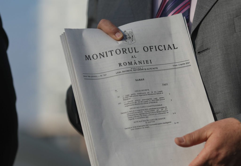 Reguli noi pentru persoanele infectate cu COVID-19. Decizia a fost publicată în Monitorul Oficial