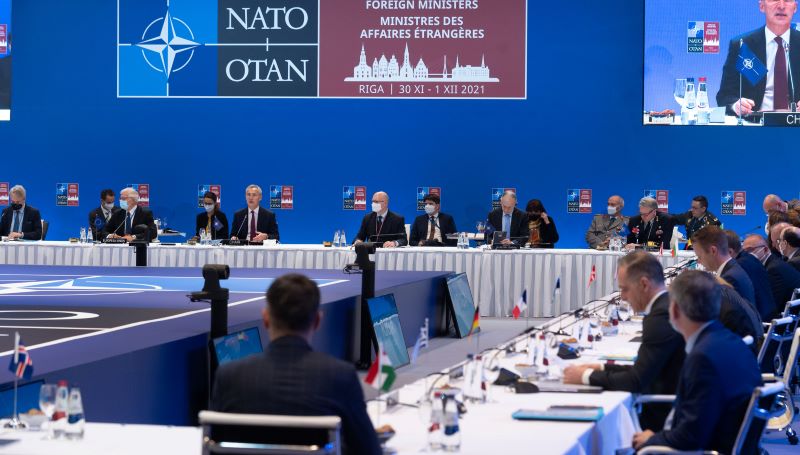 Reuniunea Comitetului Militar al NATO. Șefii celor 30 de state, discuții după negocierile dintre SUA și Rusia