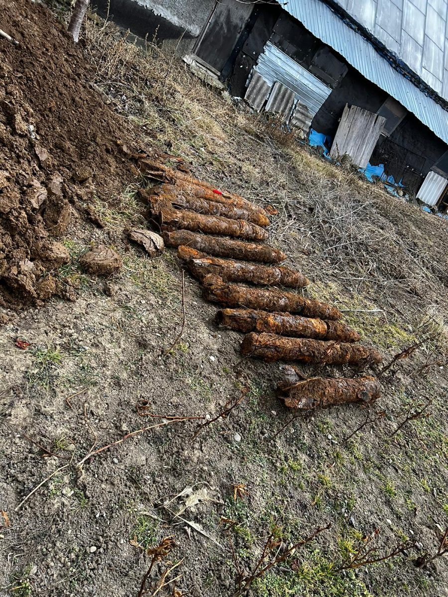 Misiune pirotehnică în județul Iași. Au fost extrase mai multe proiectile reactive