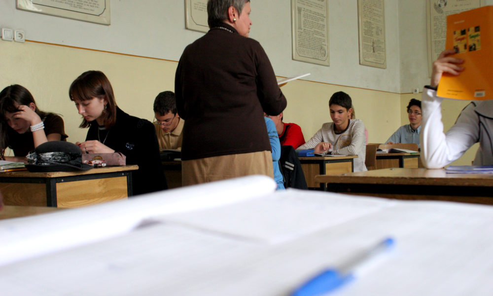 Toţi profesorii din Iași vor intra în grevă, timp de două ore! Ce se întâmpla cu elevii