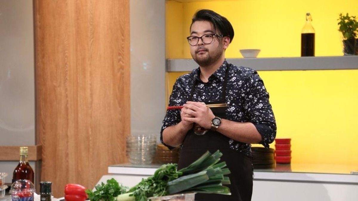 Rikito Watanabe de la Chefi la cuțite este într-o relație de șase luni. Cine este femeia care i-a furat inima?