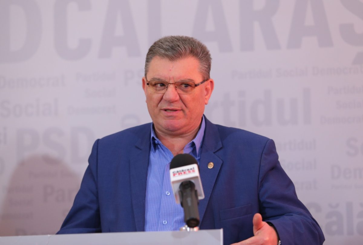 Un deputat PSD a votat moţiunea simplă împotriva lui Virgil Popescu