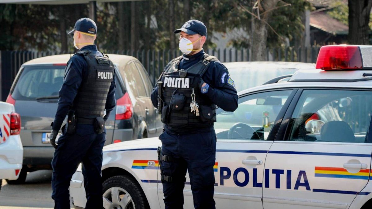 Circa o mie de poliţişti, jandarmi şi pompieri din Cluj sunt anchetaţi pentru înşelăciune