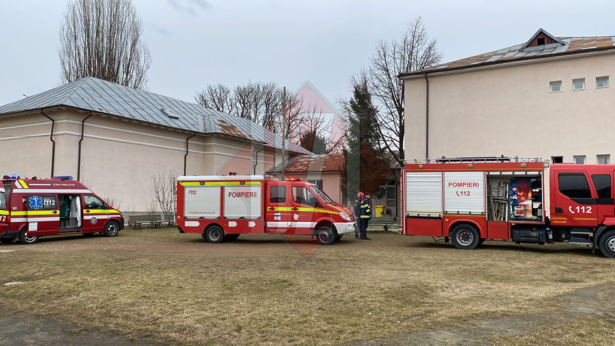 Simulare pentru cutremur la Școala Gimnazială ”Veronica Micle” din municipiul Iași – FOTO
