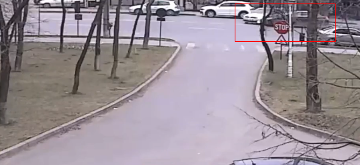Iată momentul producerii accidentului rutier de pe Bulevardul Primăverii din Iaşi – VIDEO