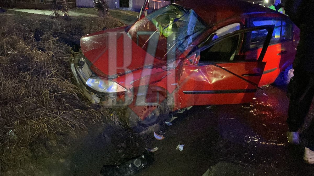 Accident rutier grav la Vânători. Un șofer beat a pierdut controlul mașinii, a intrat într-un cap de pod și s-a răsturnat -EXCLUISV, GALERIE FOTO, VIDEO, UPDATE