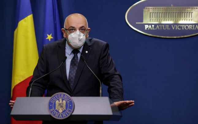 Raed Arafat le cere românilor să nu mai ducă mâncare refugiaților: ,, Nu e o criză umanitară”