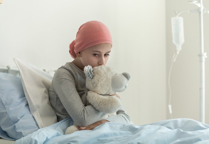 Spital de copii bolnavi de cancer din Kiev, lovit de o rachetă lansată de ruşi