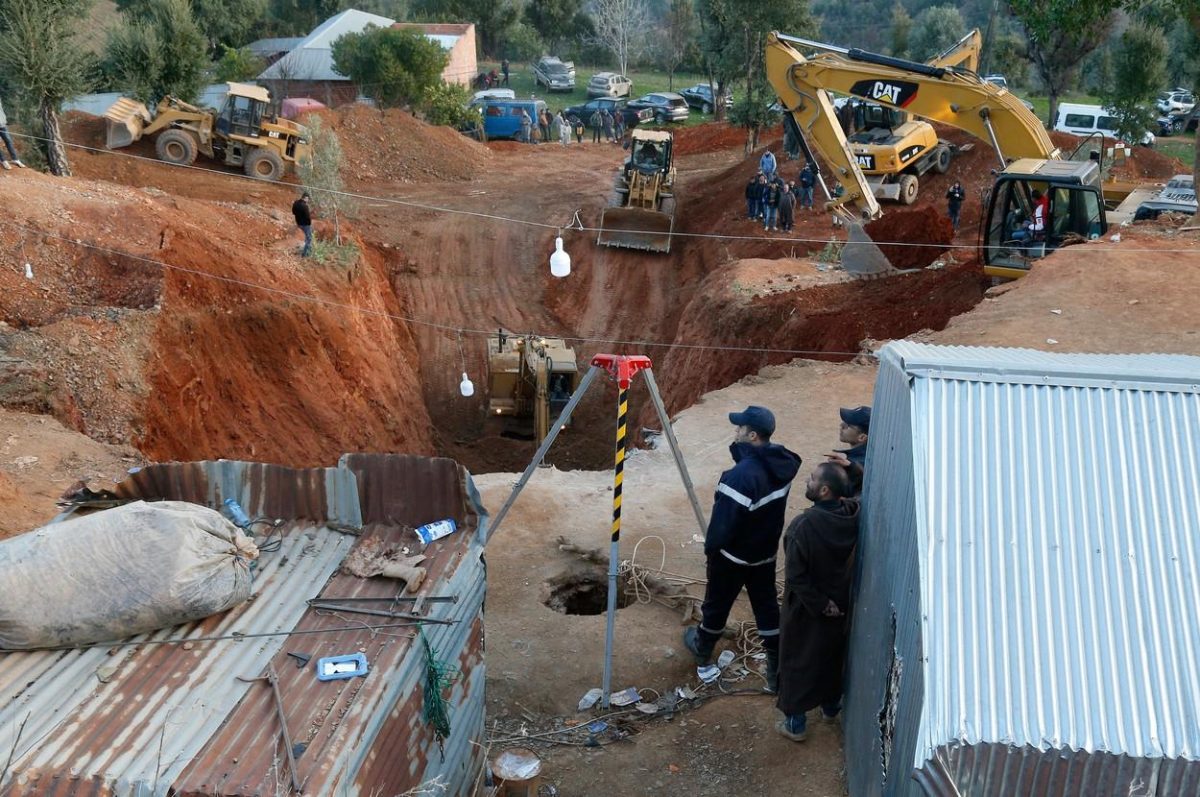 Copil căzut într-o fântână din Maroc. Operaţiunea de salvare continuă de două zile