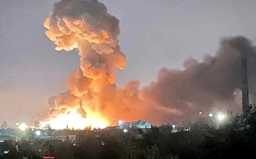 Bombardamente rusești în toată Ucraina. S-au raportat primele victime