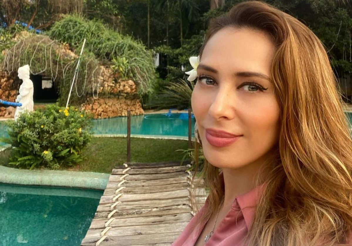 Iulia Vântur și Salman Khan formează un cuplu de câțiva ani. Cine a fost prima pasiune a vedetei din România