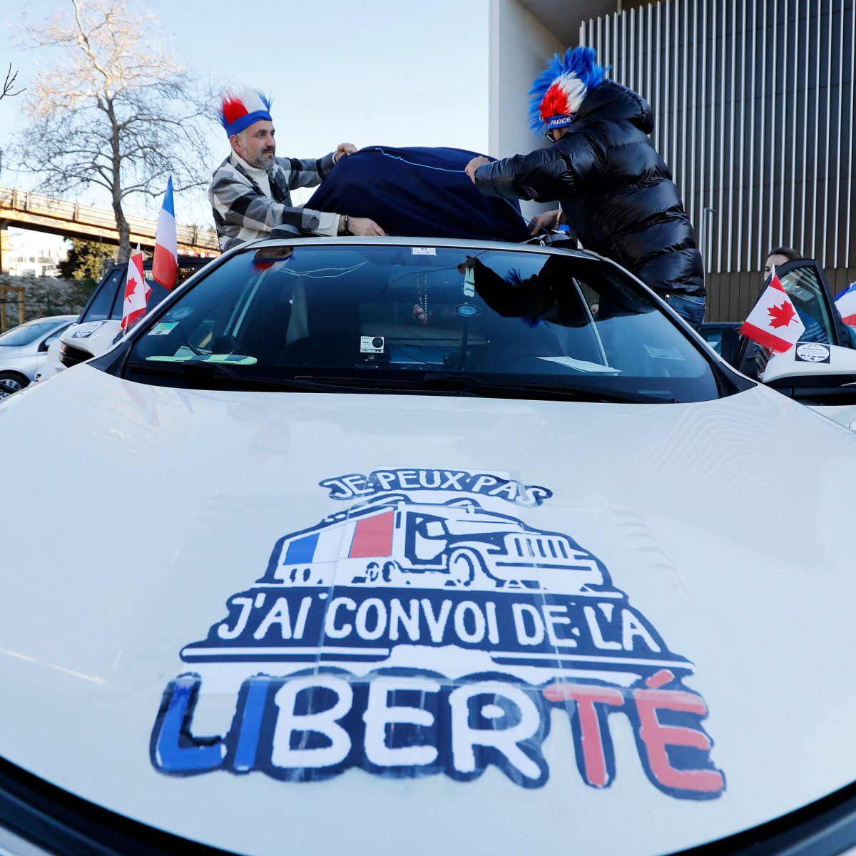Mii de șoferi cu sute de autoturisme vor protesta împotriva restricțiilor la Bruxelles