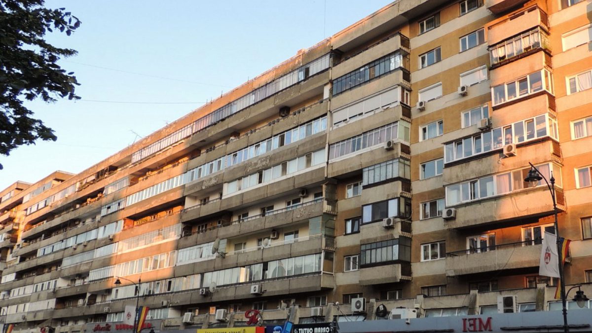 Mai multe blocuri din Iași pot fi reabilitate prin PNRR. Primăria cere bani și pentru imobilele proprii – LIVE VIDEO, UPDATE
