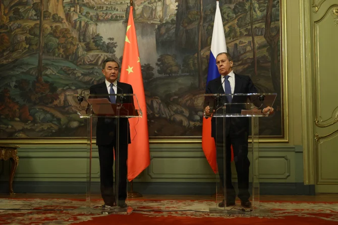 China şi-a declarat oficial poziţia privind războiul din Ucraina. Condamnă acţiunile ilegale impuse Rusiei de către Occident