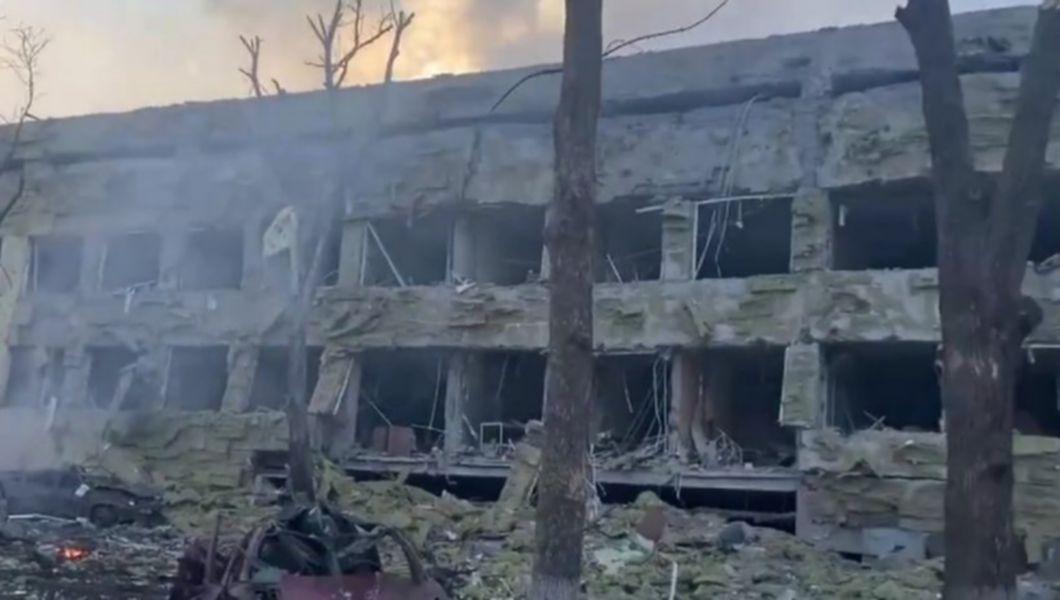 Maternitatea din Mariupol, bombardată. Gravida şi fătul au decedat, în ciuda eforturilor medicilor – FOTO, VIDEO