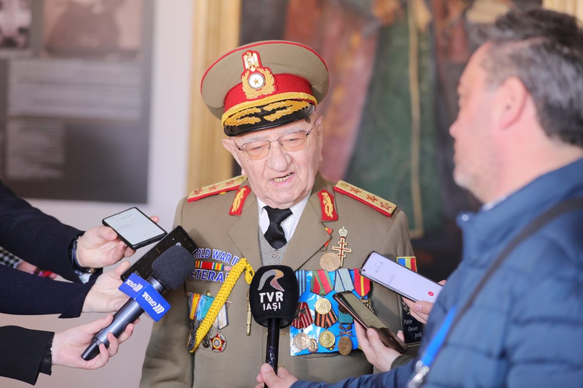 Generalul locotenent (rtr.) Ștefan G. Dimofte a împlinit venerabila vârstă de 100 ani – FOTO