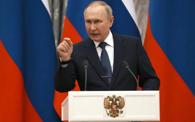 Vladimir Putin acuză regimul de la Kiev că încearcă să întârzie procesul de negociere