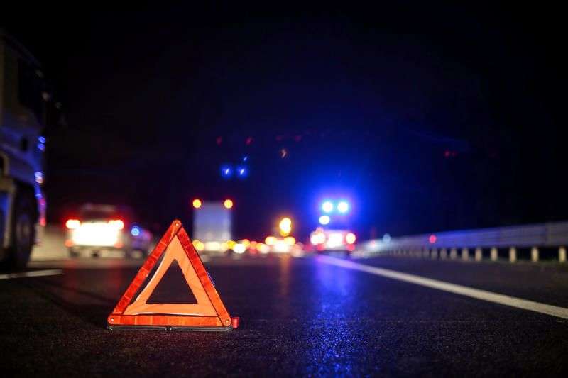 Accident rutier în municipiul Iași. Un taxi a intrat în coliziune cu o ambulanță în care se afla o femeie însărcinată – EXCLUSIV