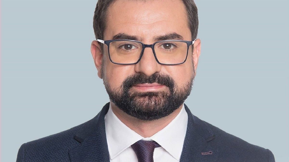 Deputații au votat „pentru” ridicarea imunității lui Adrian Chesnoiu. Fostul ministru al Agriculturii: „Sunt nevinovat” – VIDEO