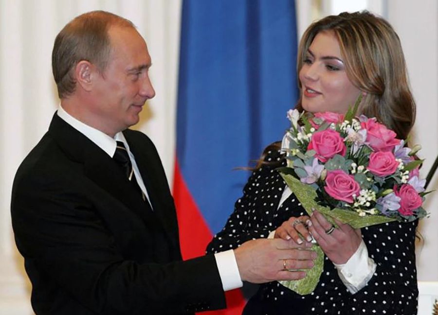 Ea este amanta secretă a lui Vladimir Putin. Cu ce se ocupă și de ce o ține liderul Kremlinului ascunsă în Elveția