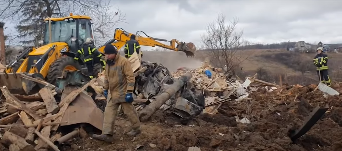 Bombardamentele ruse au distrus complet o așezare cu 600 de locuitori din regiunea Harkov – VIDEO